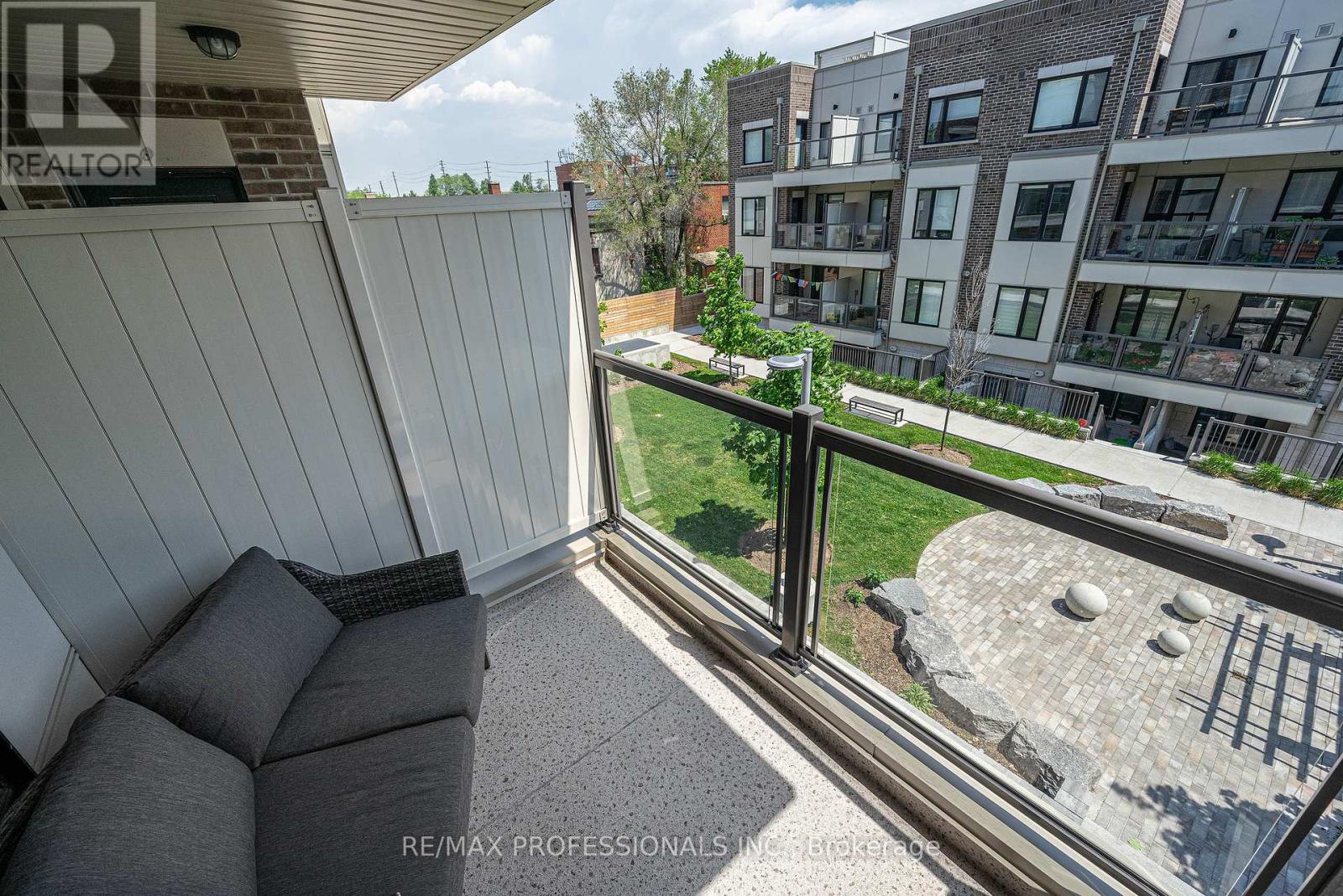 320 - 6 Drummond Street, Toronto (mimico), Ontario