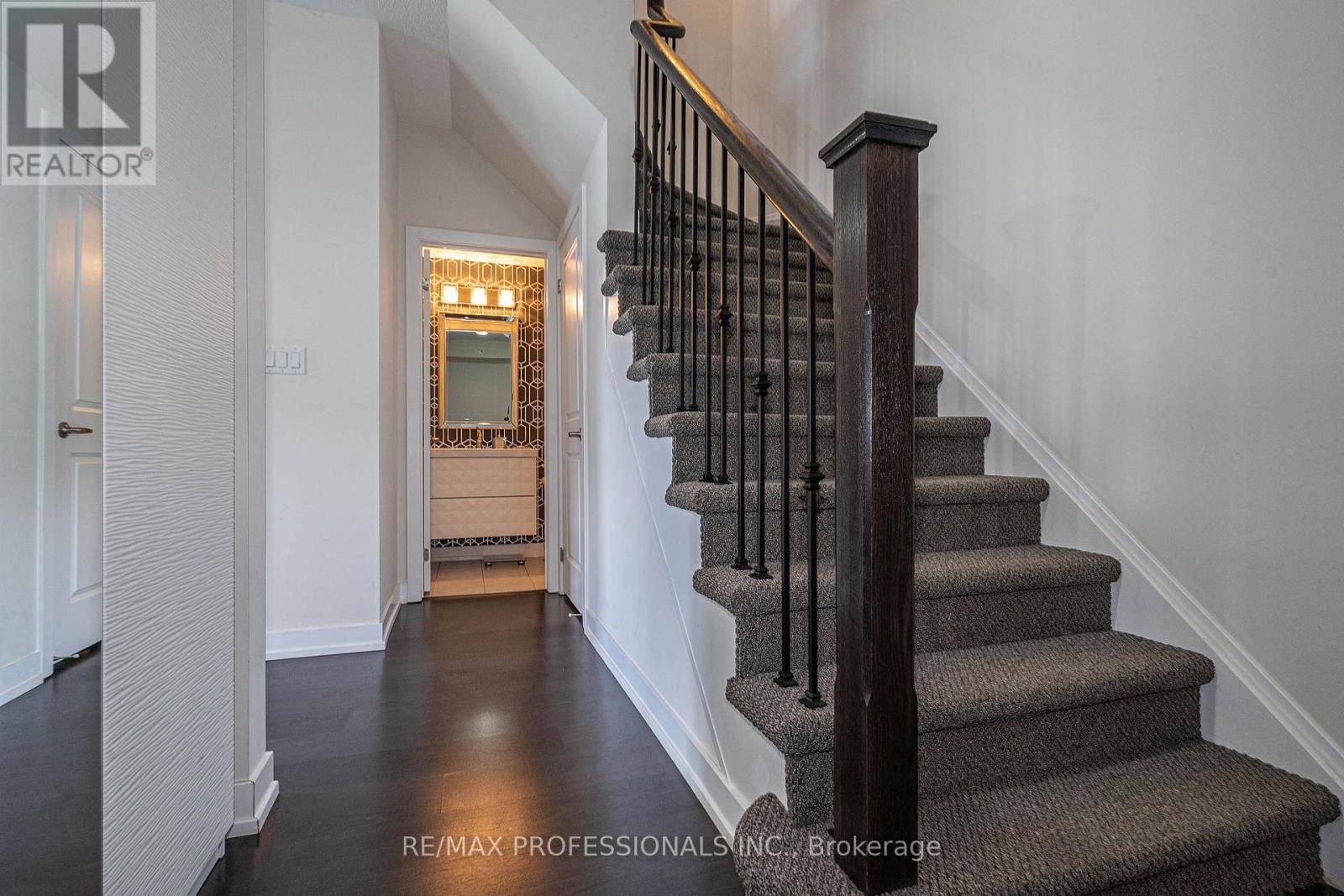 320 - 6 Drummond Street, Toronto (mimico), Ontario