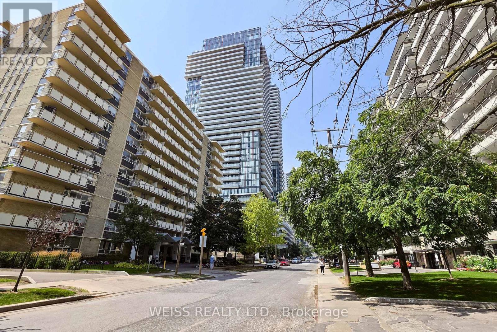 520 - 185 Roehampton Avenue, Toronto (mount Pleasant West), Ontario