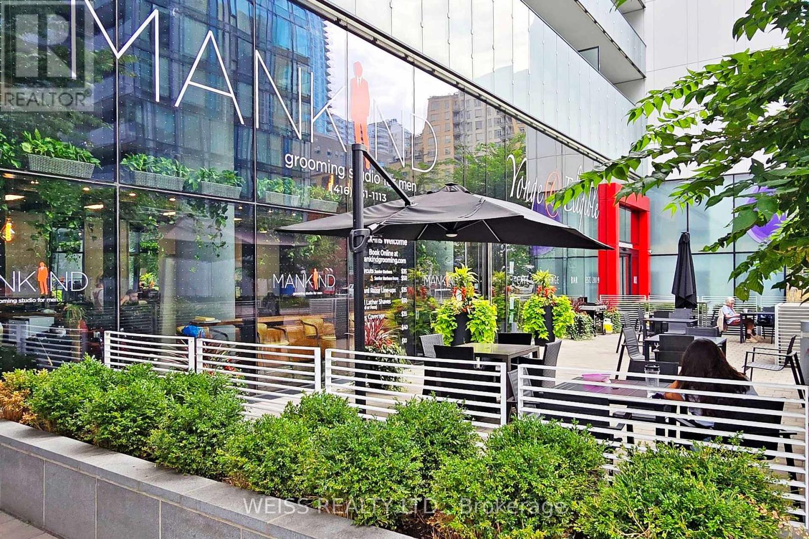 520 - 185 Roehampton Avenue, Toronto (mount Pleasant West), Ontario