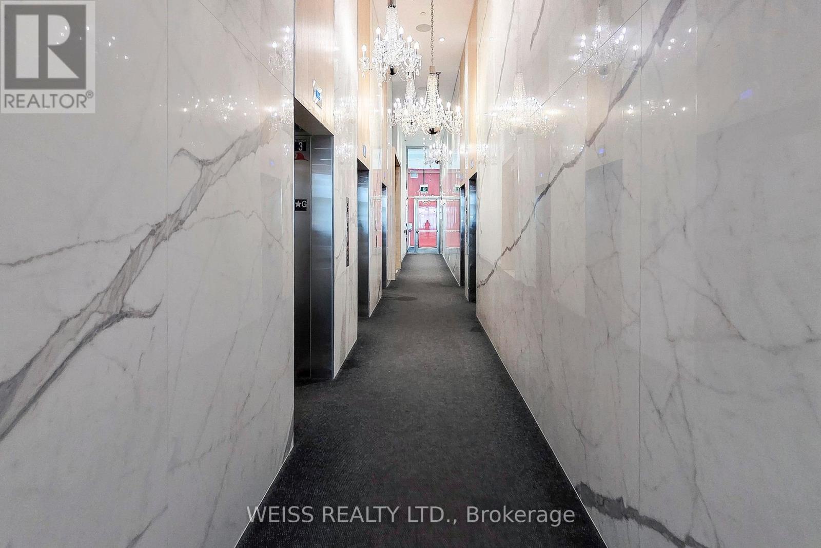 520 - 185 Roehampton Avenue, Toronto (mount Pleasant West), Ontario