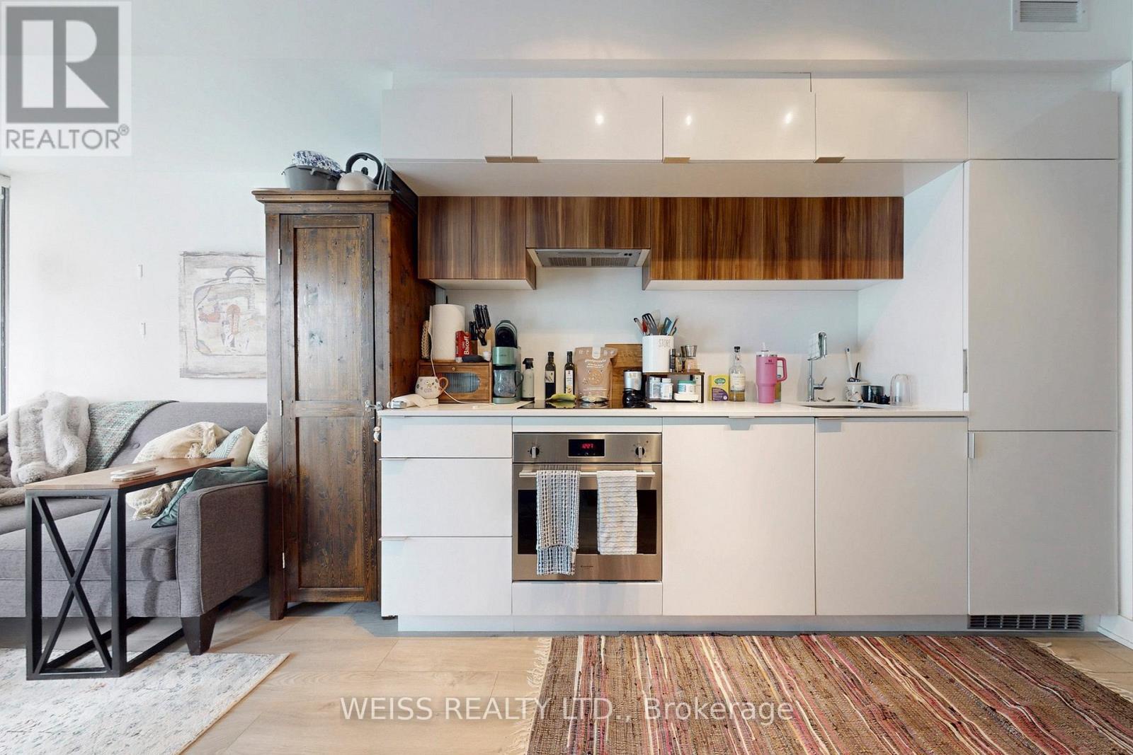 520 - 185 Roehampton Avenue, Toronto (mount Pleasant West), Ontario