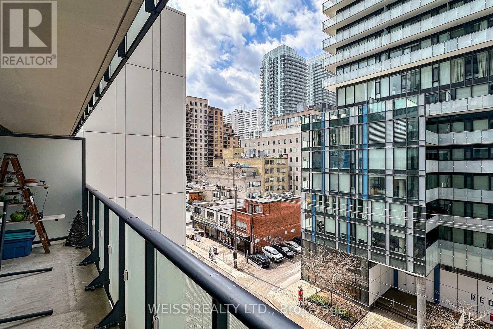 520 - 185 Roehampton Avenue, Toronto (mount Pleasant West), Ontario