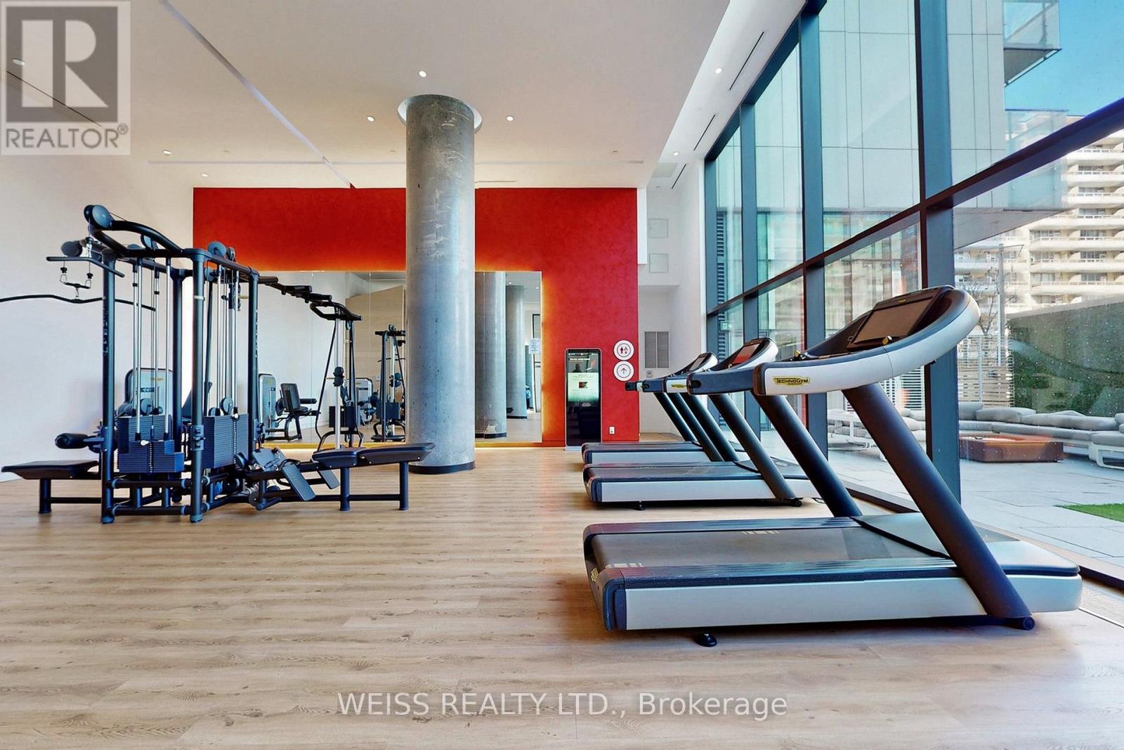 520 - 185 Roehampton Avenue, Toronto (mount Pleasant West), Ontario