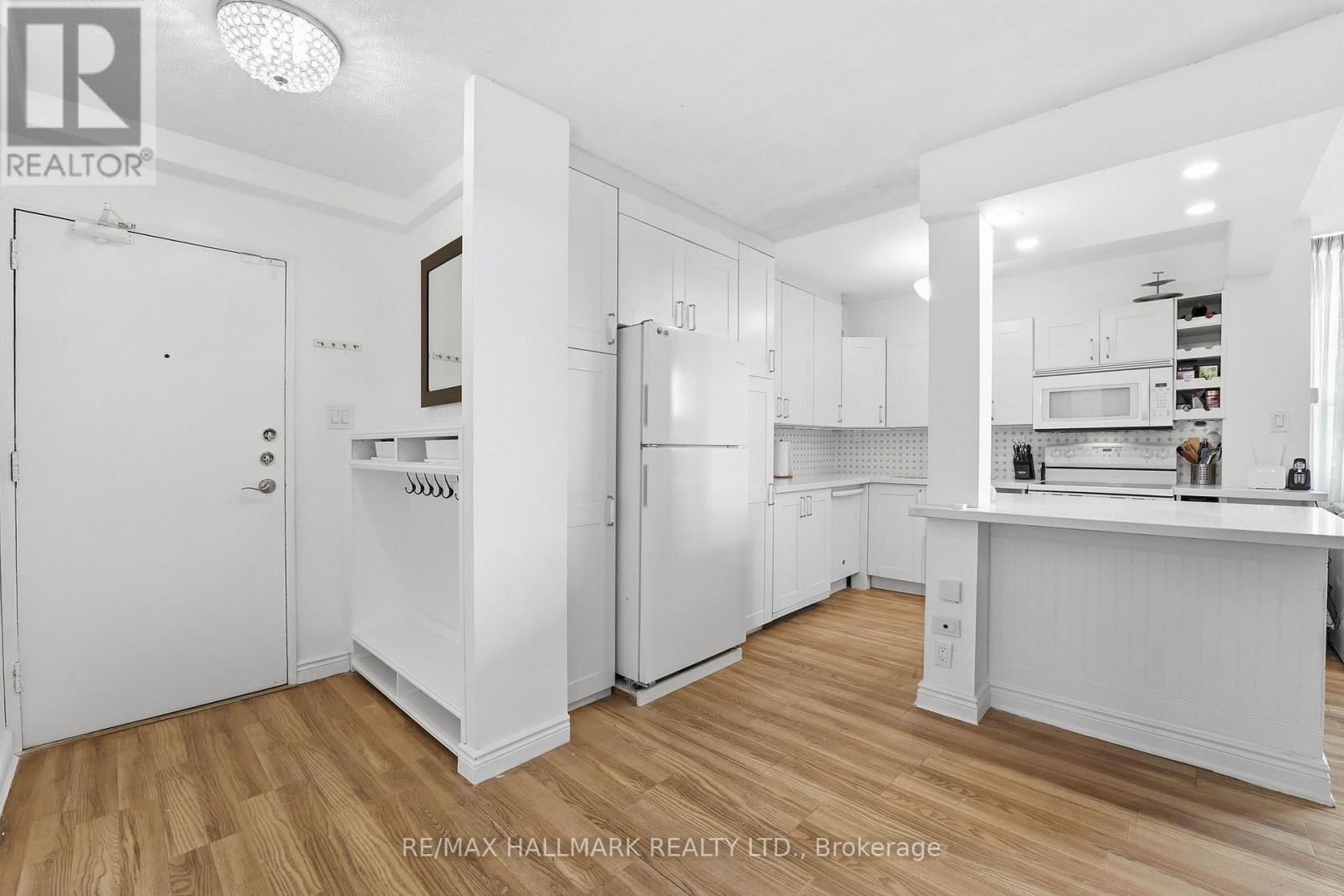 503 - 180 Markham Road, Toronto (scarborough Village), Ontario