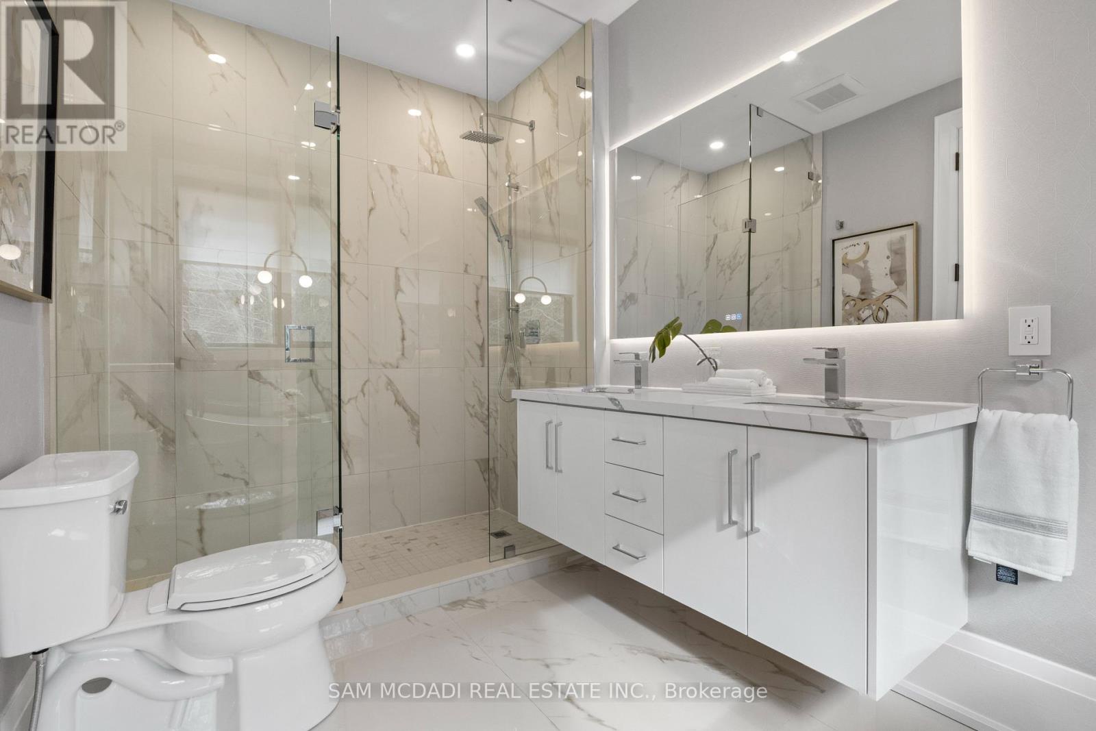 78 South Kingsway, Toronto (high Park-swansea), Ontario