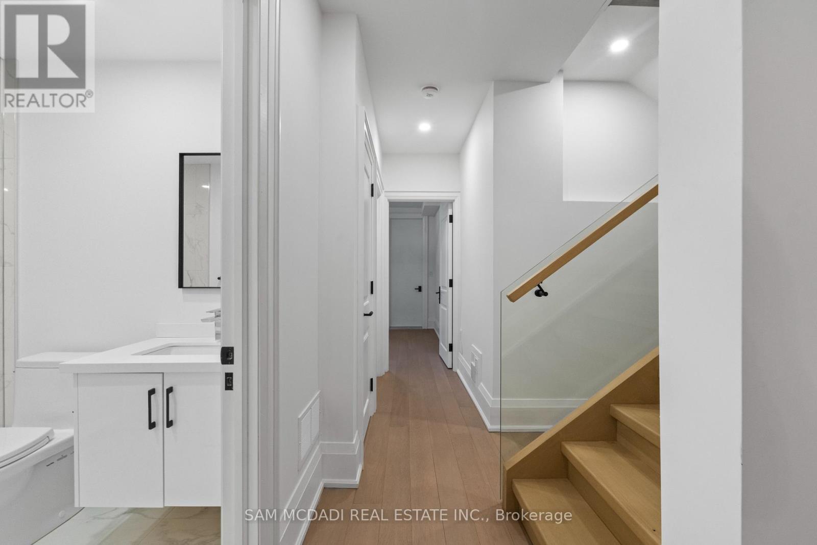 78 South Kingsway, Toronto (high Park-swansea), Ontario