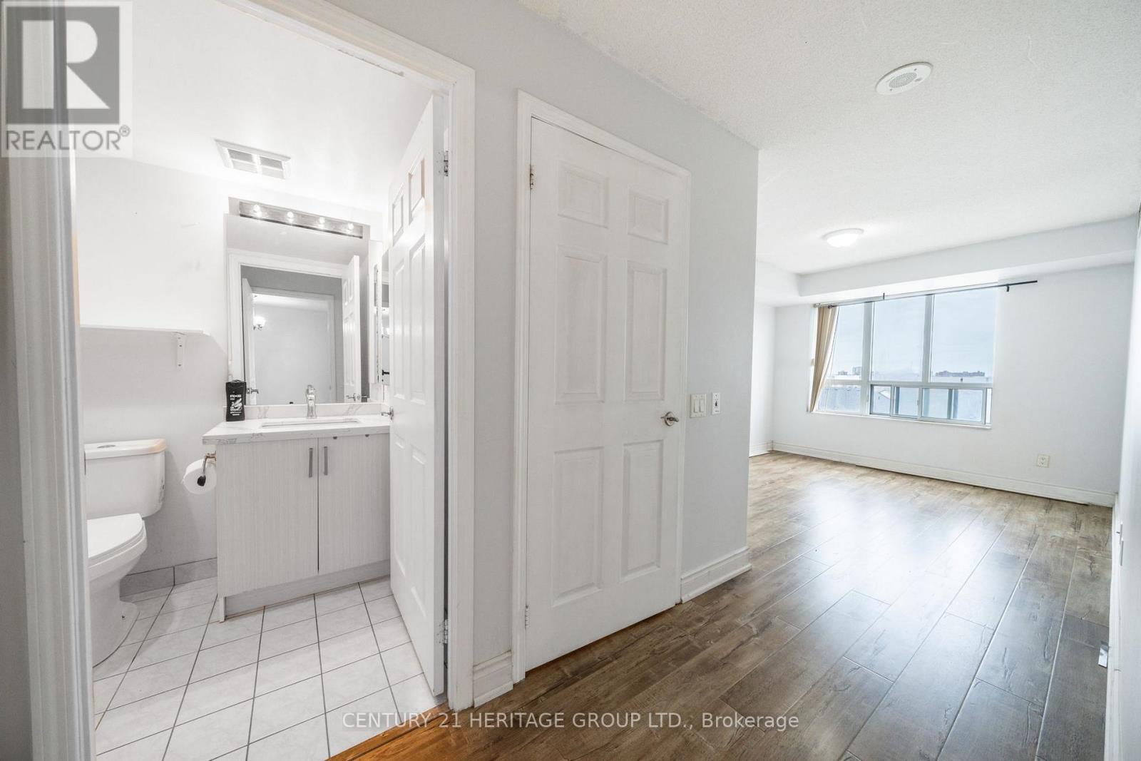 415 - 8 Mondeo Drive, Toronto (dorset Park), Ontario