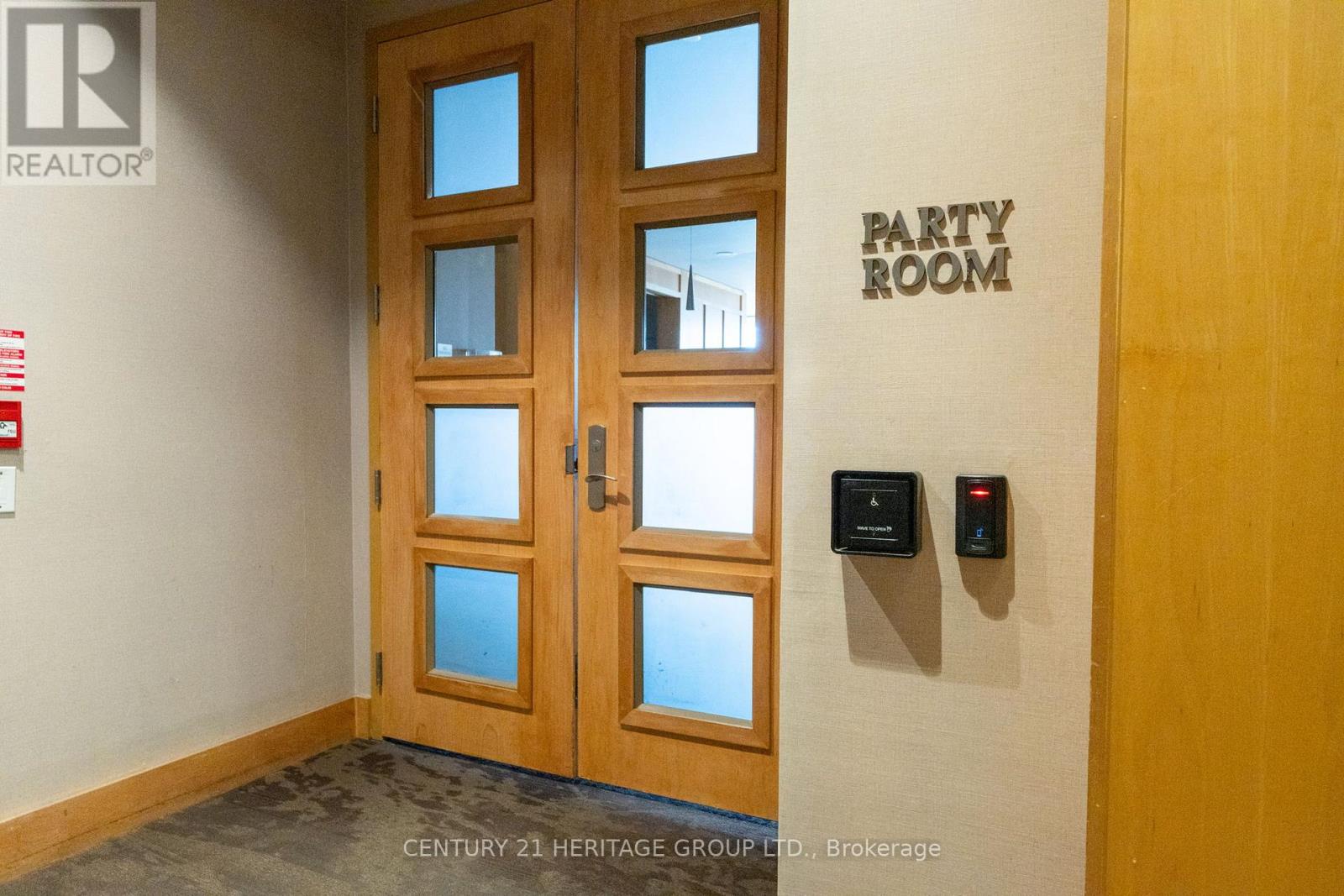 415 - 8 Mondeo Drive, Toronto (dorset Park), Ontario