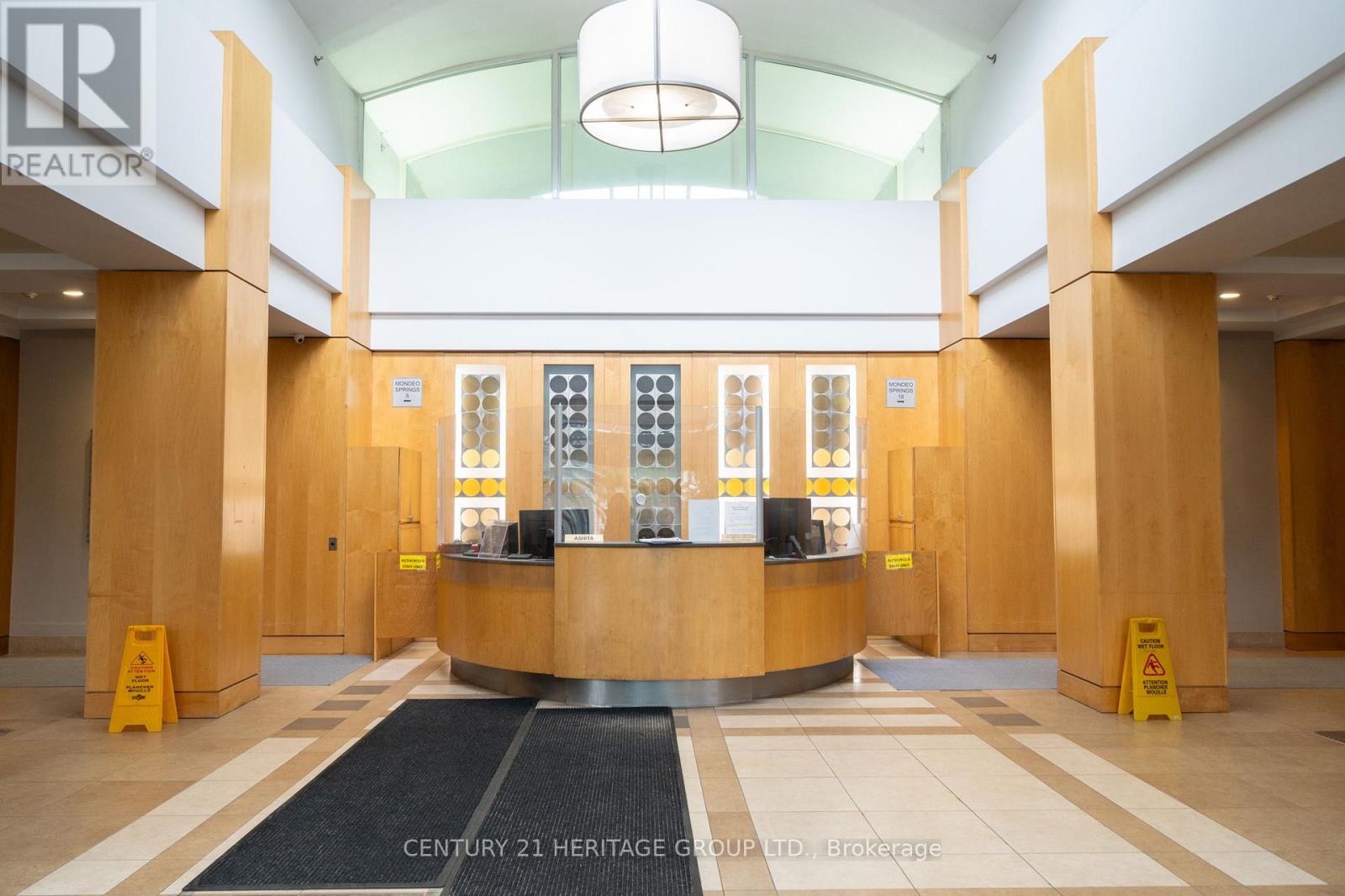 415 - 8 Mondeo Drive, Toronto (dorset Park), Ontario