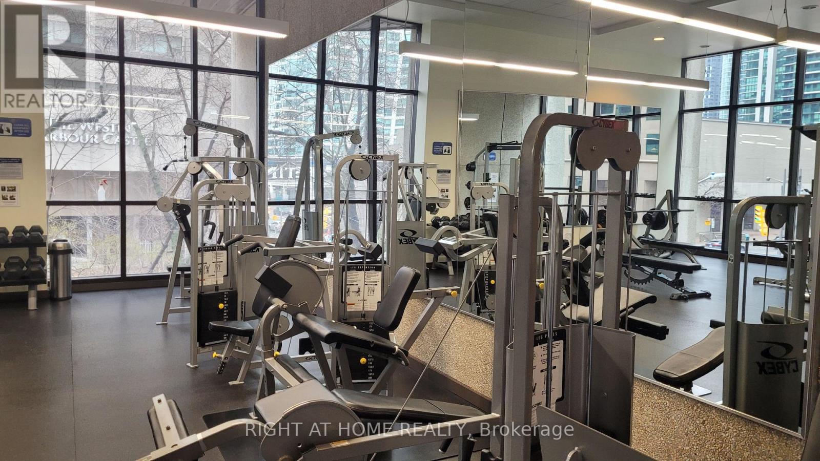 1803 - 33 Harbour Square, Toronto (waterfront Communities), Ontario