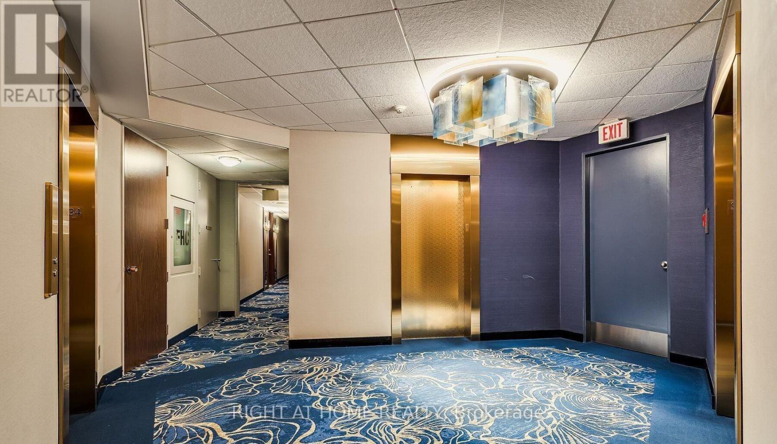 1803 - 33 Harbour Square, Toronto (waterfront Communities), Ontario