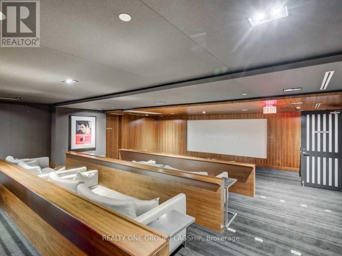 2405 - 9 Valhalla Inn Road, Toronto (islington-city Centre West), Ontario