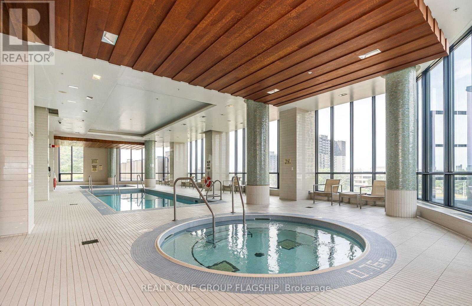 2405 - 9 Valhalla Inn Road, Toronto (islington-city Centre West), Ontario