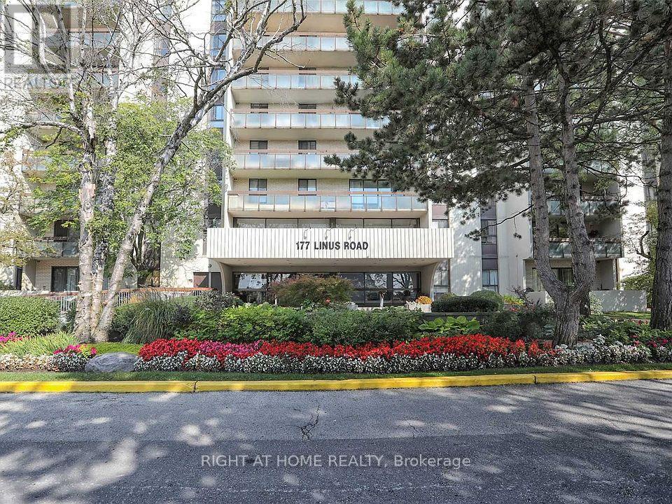 612 - 177 Linus Road, Toronto (don Valley Village), Ontario