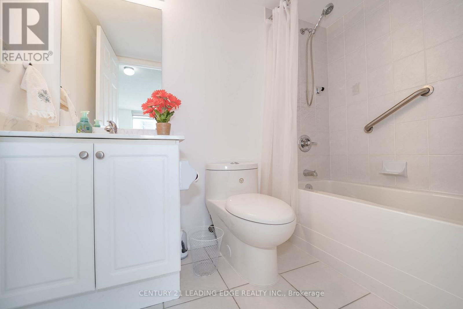 413 - 18 Valley Woods Road, Toronto (parkwoods-donalda), Ontario