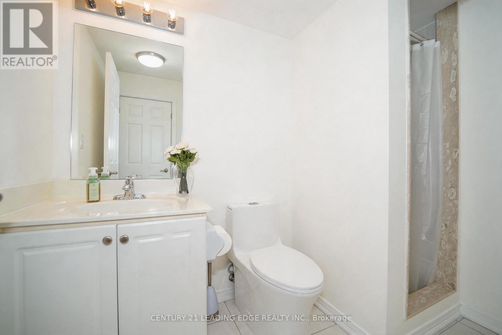 413 - 18 Valley Woods Road, Toronto (parkwoods-donalda), Ontario