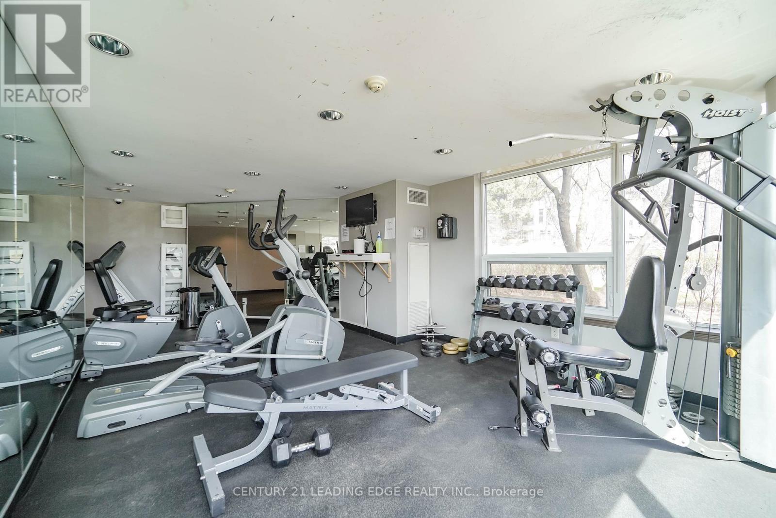 413 - 18 Valley Woods Road, Toronto (parkwoods-donalda), Ontario