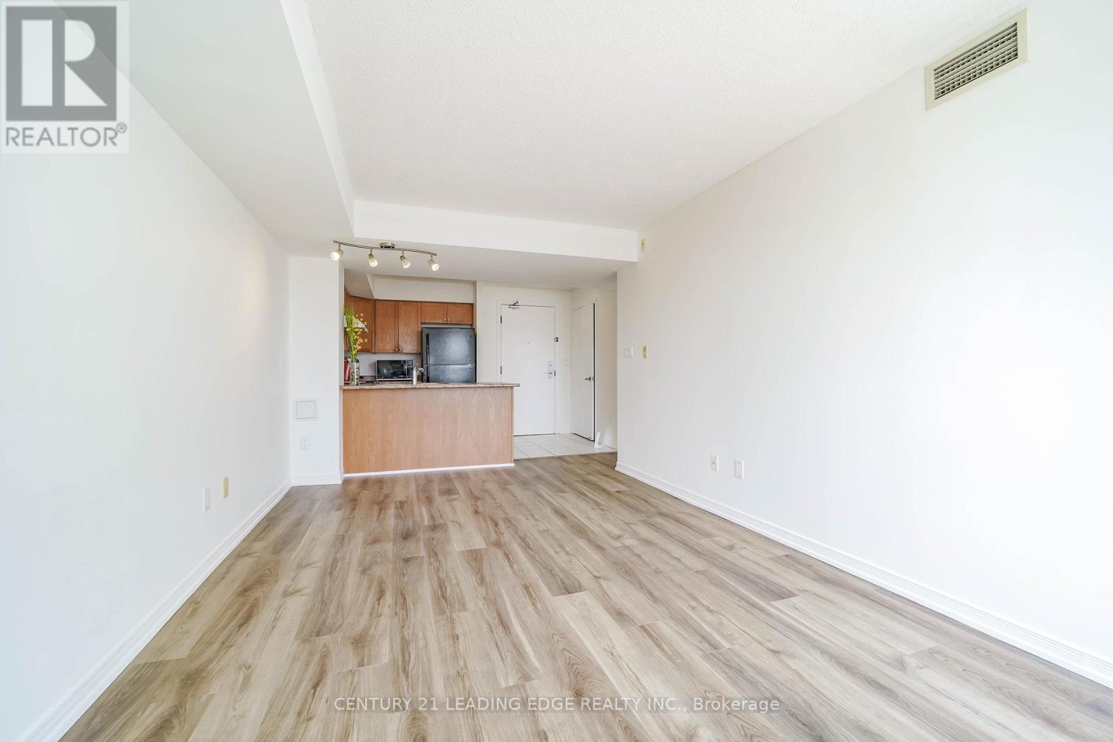 413 - 18 Valley Woods Road, Toronto (parkwoods-donalda), Ontario