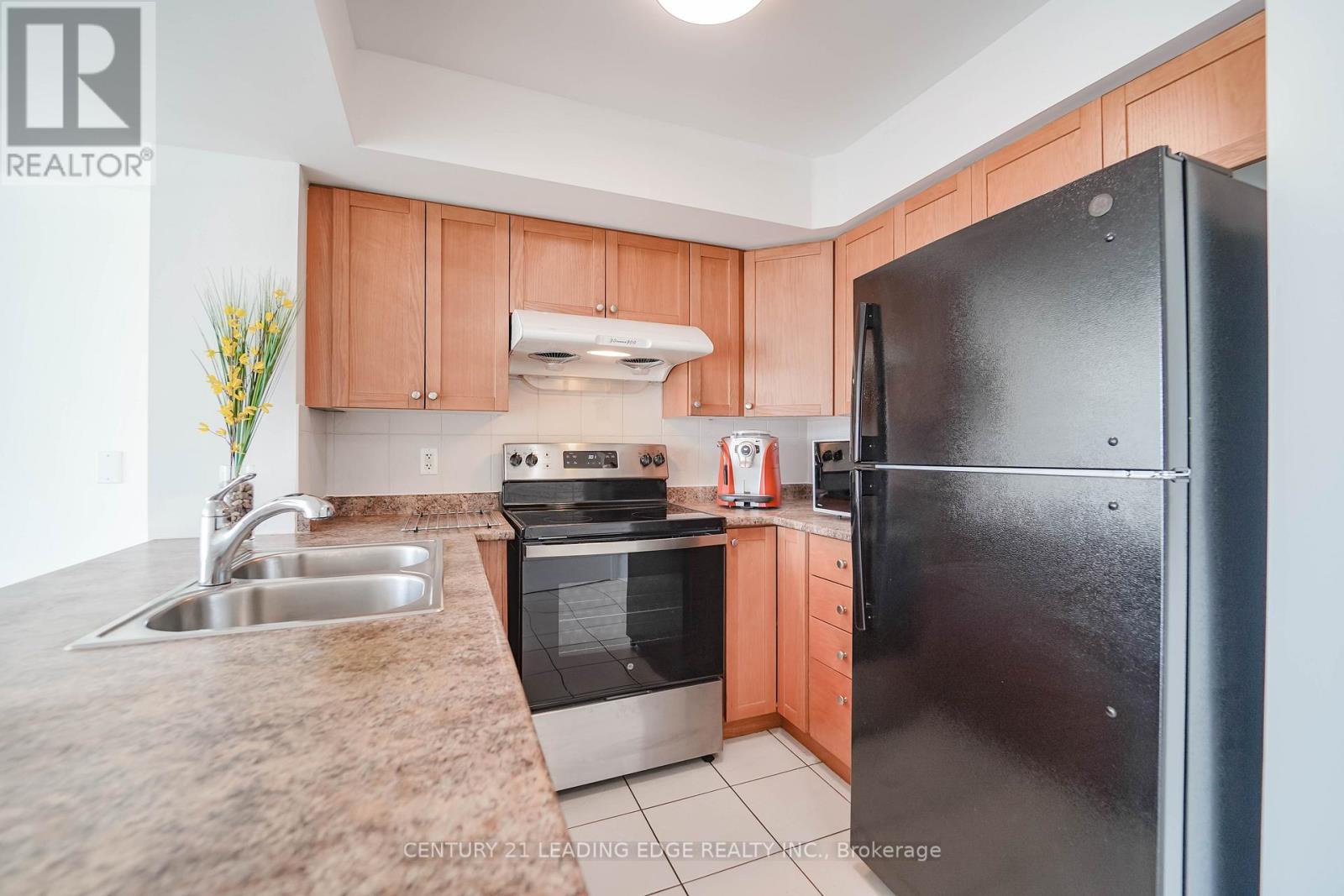 413 - 18 Valley Woods Road, Toronto (parkwoods-donalda), Ontario