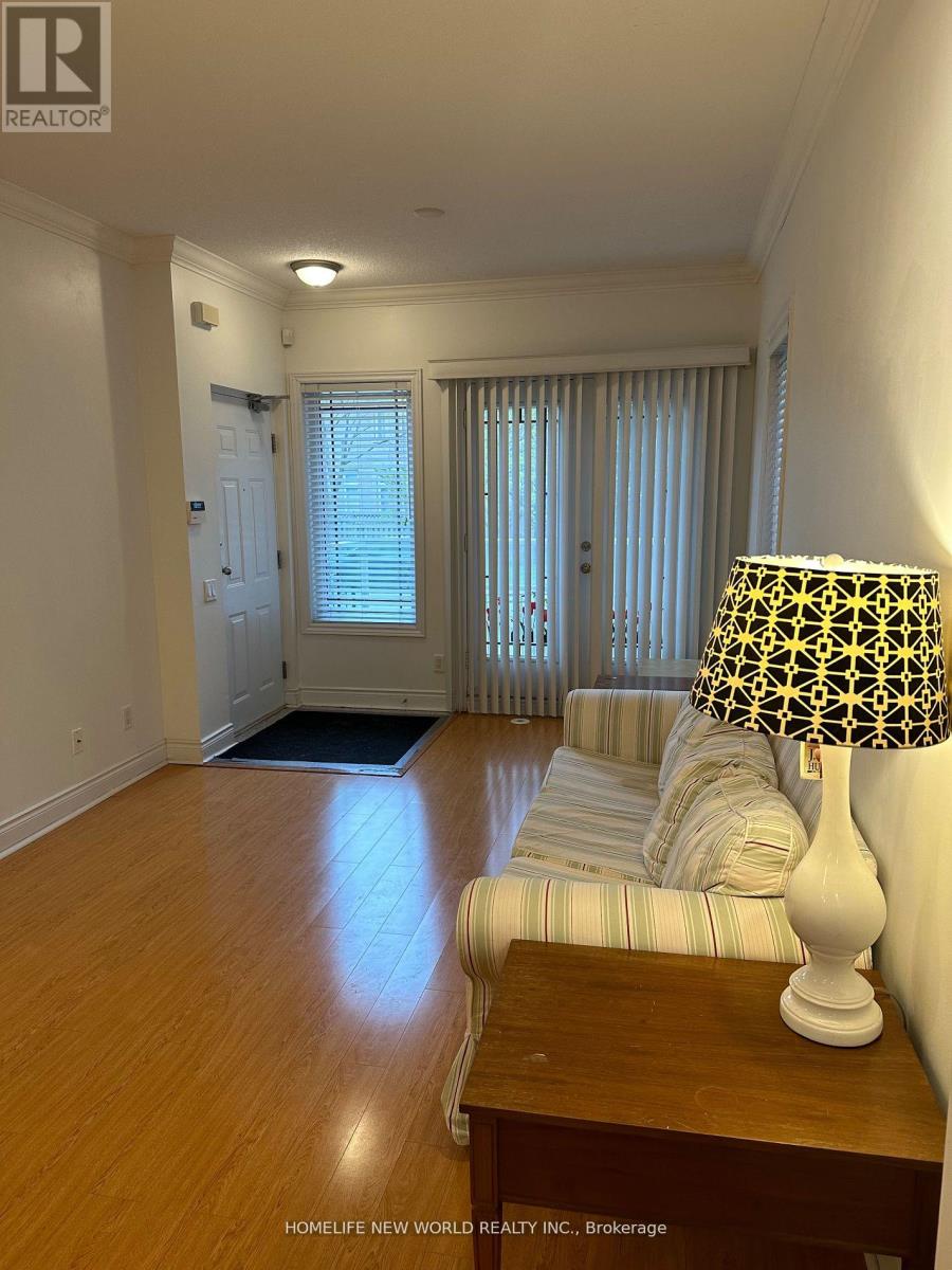 1 - 420 Kenneth Avenue, Toronto (willowdale East), Ontario