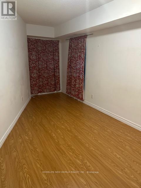 1 - 420 Kenneth Avenue, Toronto (willowdale East), Ontario