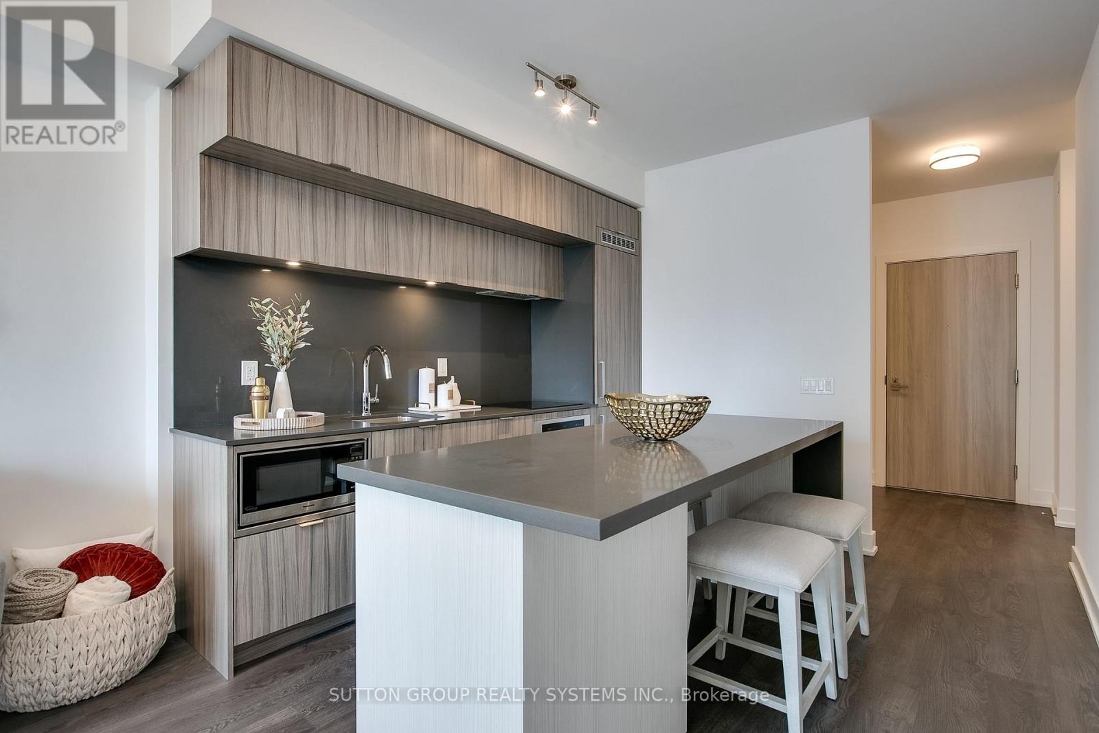 910 - 80 Vanauley Street, Toronto (kensington-chinatown), Ontario