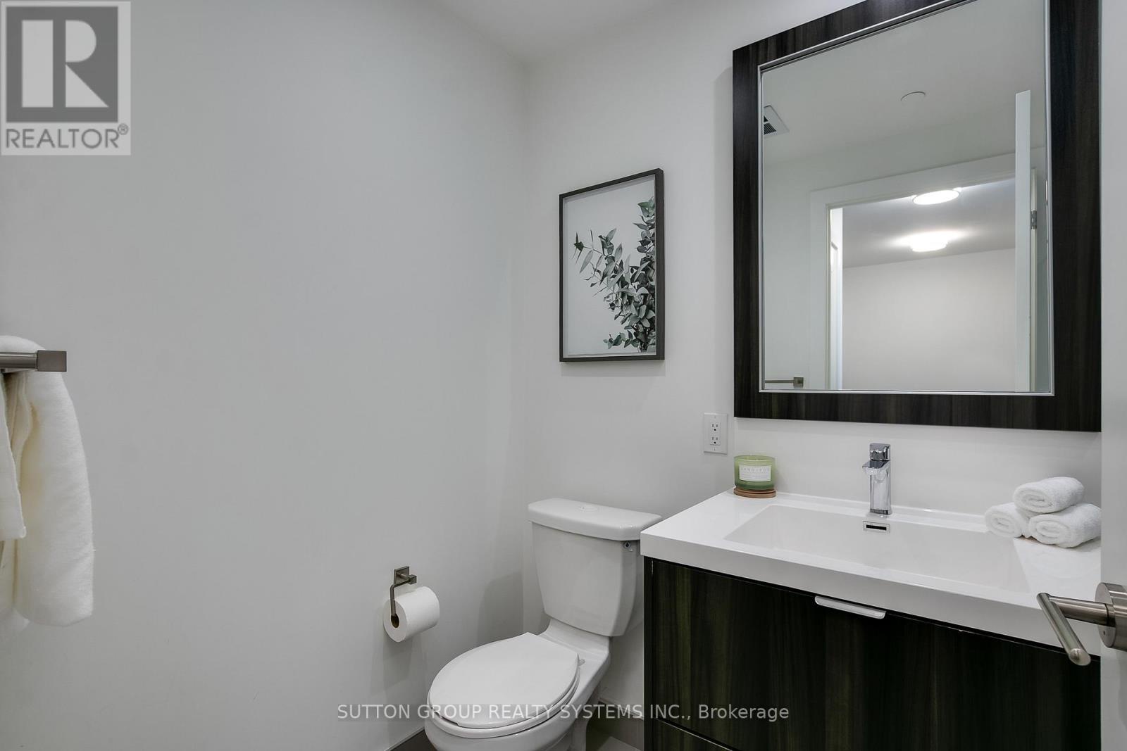 910 - 80 Vanauley Street, Toronto (kensington-chinatown), Ontario