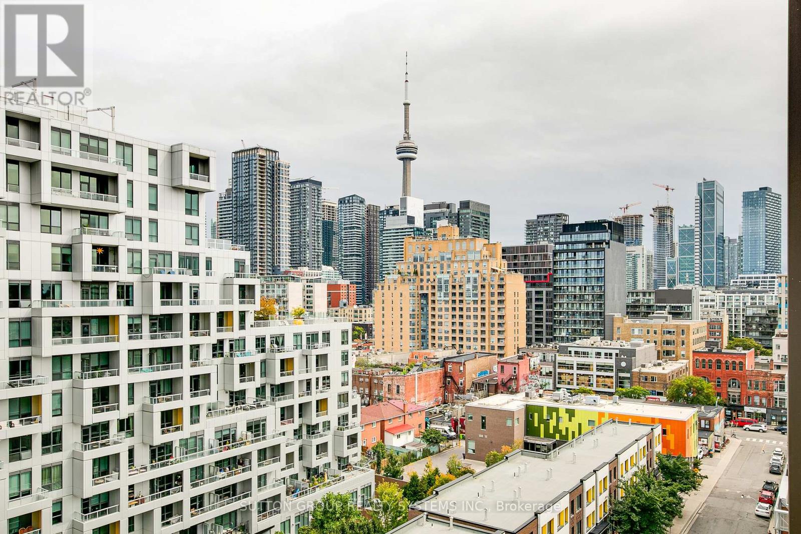 910 - 80 Vanauley Street, Toronto (kensington-chinatown), Ontario