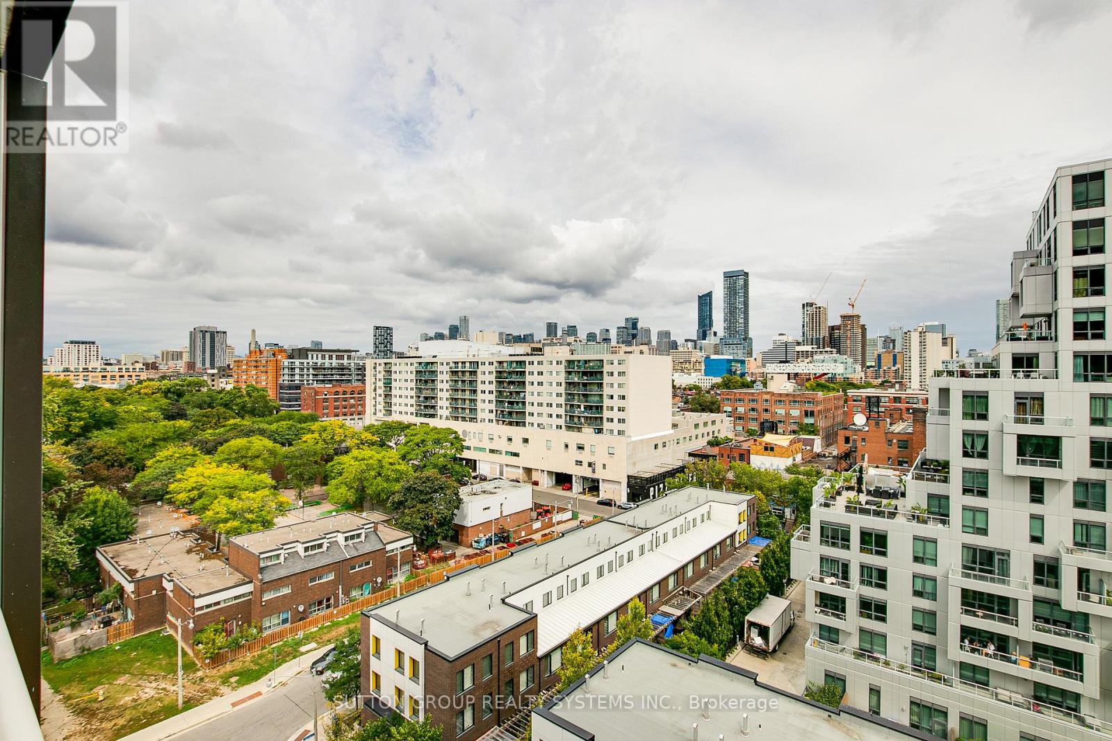 910 - 80 Vanauley Street, Toronto (kensington-chinatown), Ontario