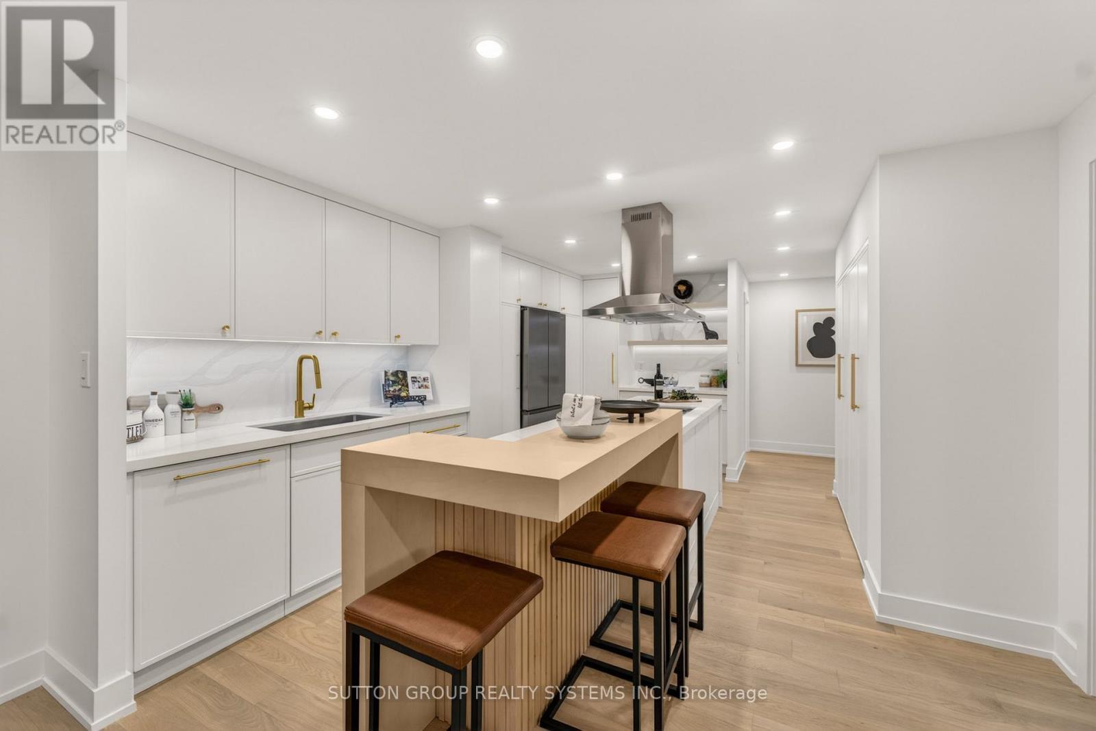 1409 - 820 Burnhamthorpe Road, Toronto (markland Wood), Ontario