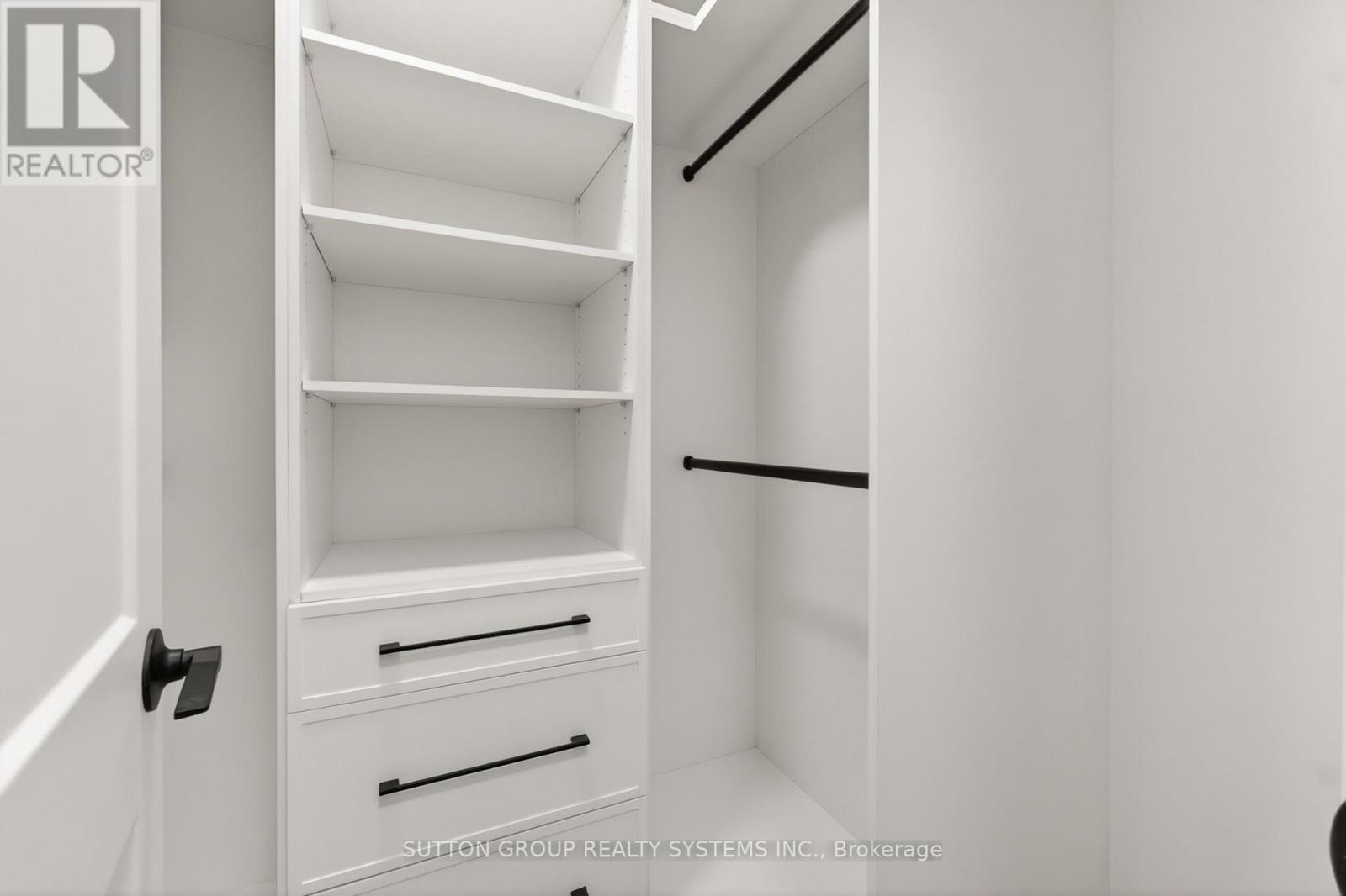 1409 - 820 Burnhamthorpe Road, Toronto (markland Wood), Ontario