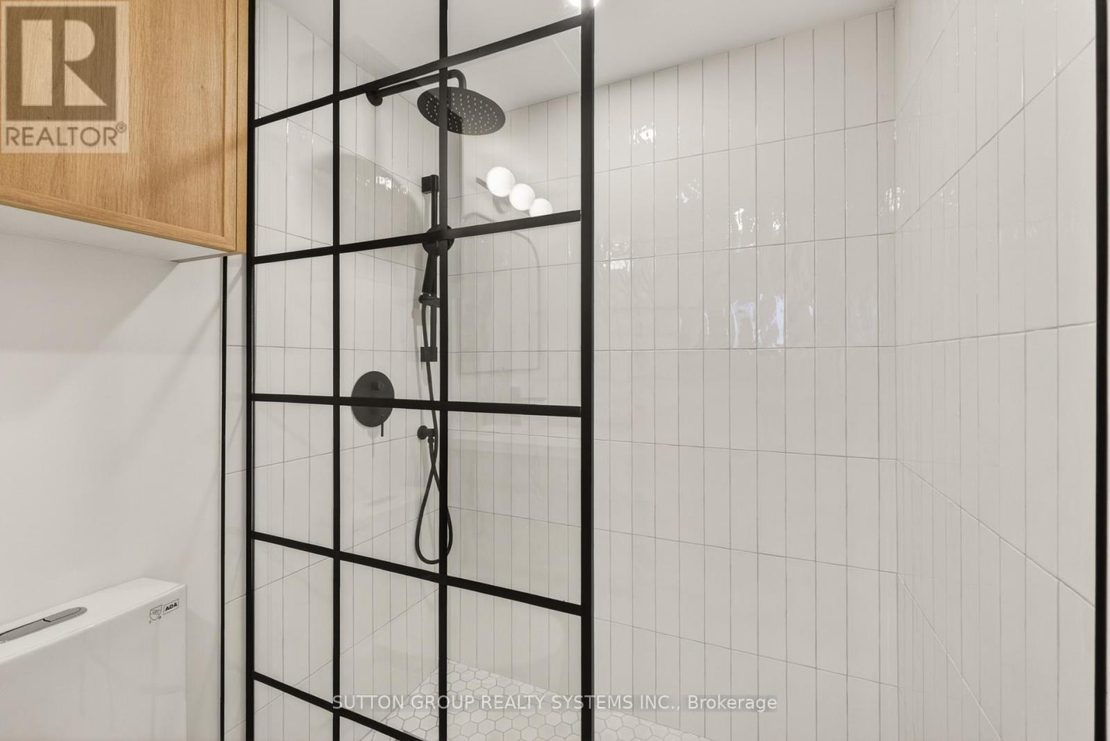 1409 - 820 Burnhamthorpe Road, Toronto (markland Wood), Ontario