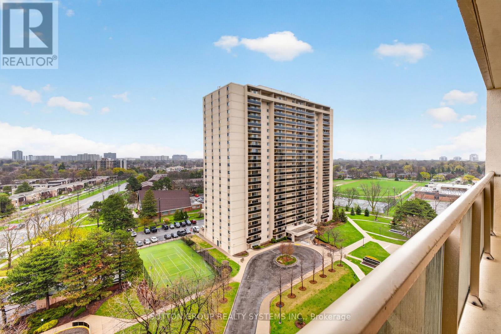 1409 - 820 Burnhamthorpe Road, Toronto (markland Wood), Ontario