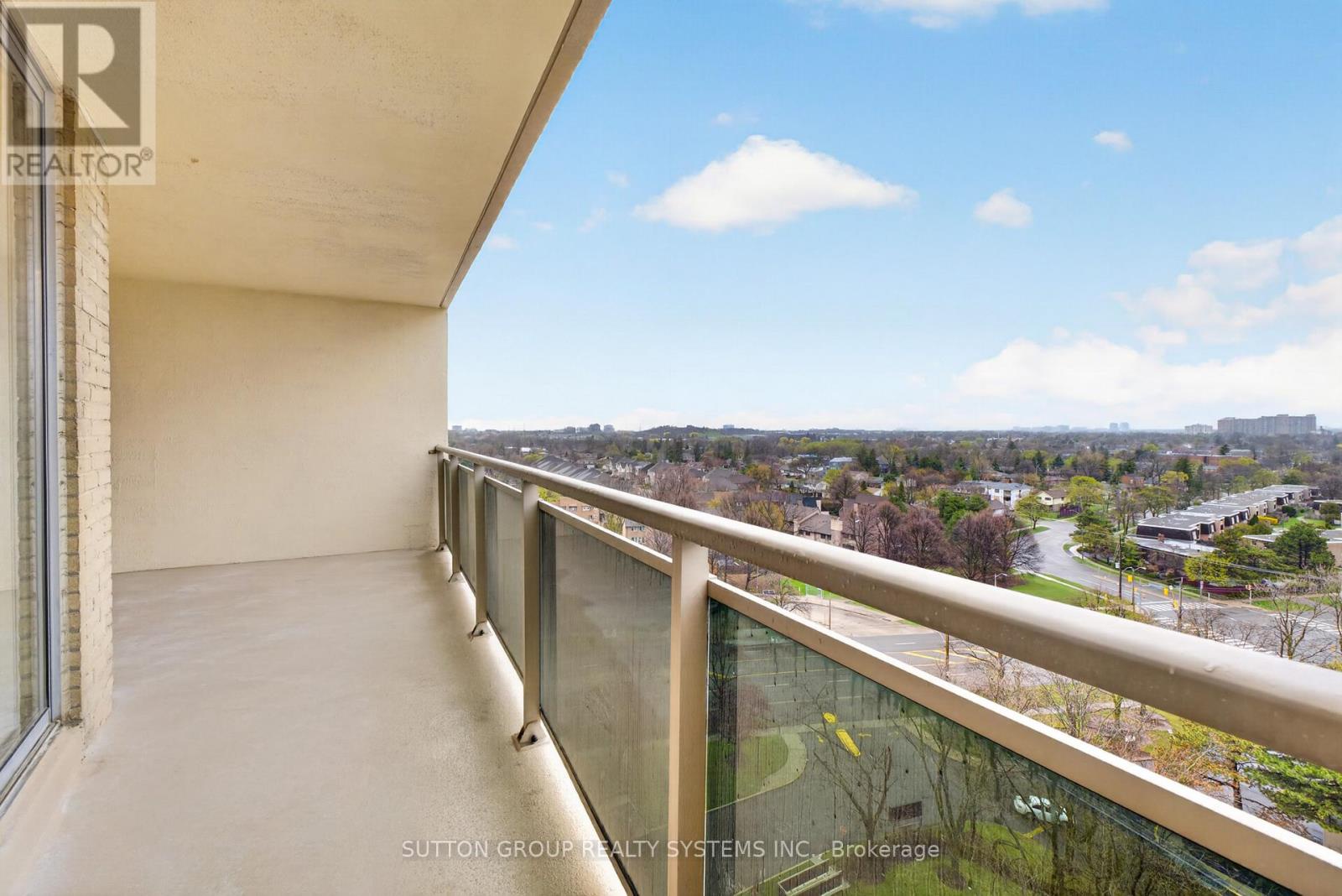 1409 - 820 Burnhamthorpe Road, Toronto (markland Wood), Ontario