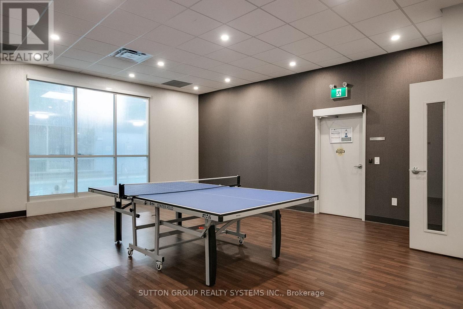 1409 - 820 Burnhamthorpe Road, Toronto (markland Wood), Ontario