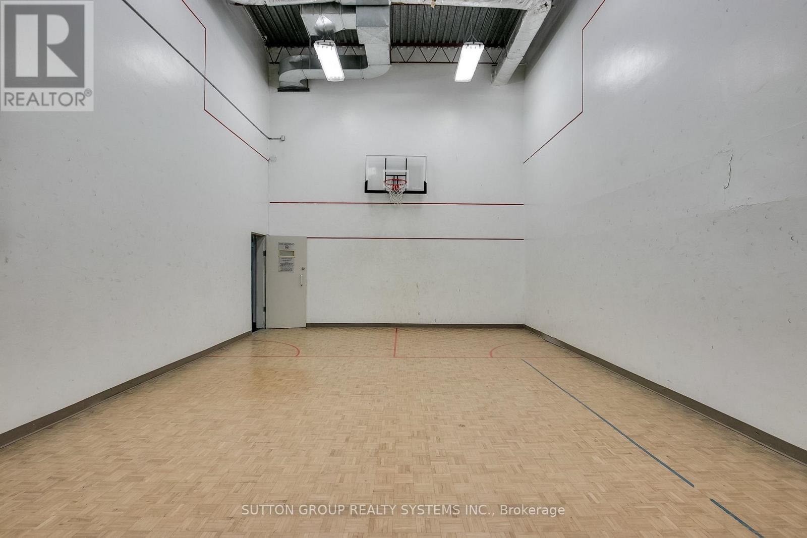 1409 - 820 Burnhamthorpe Road, Toronto (markland Wood), Ontario