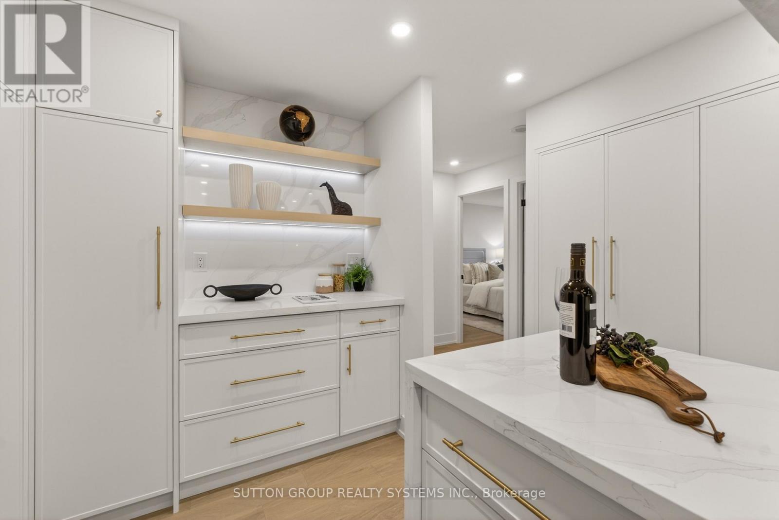 1409 - 820 Burnhamthorpe Road, Toronto (markland Wood), Ontario