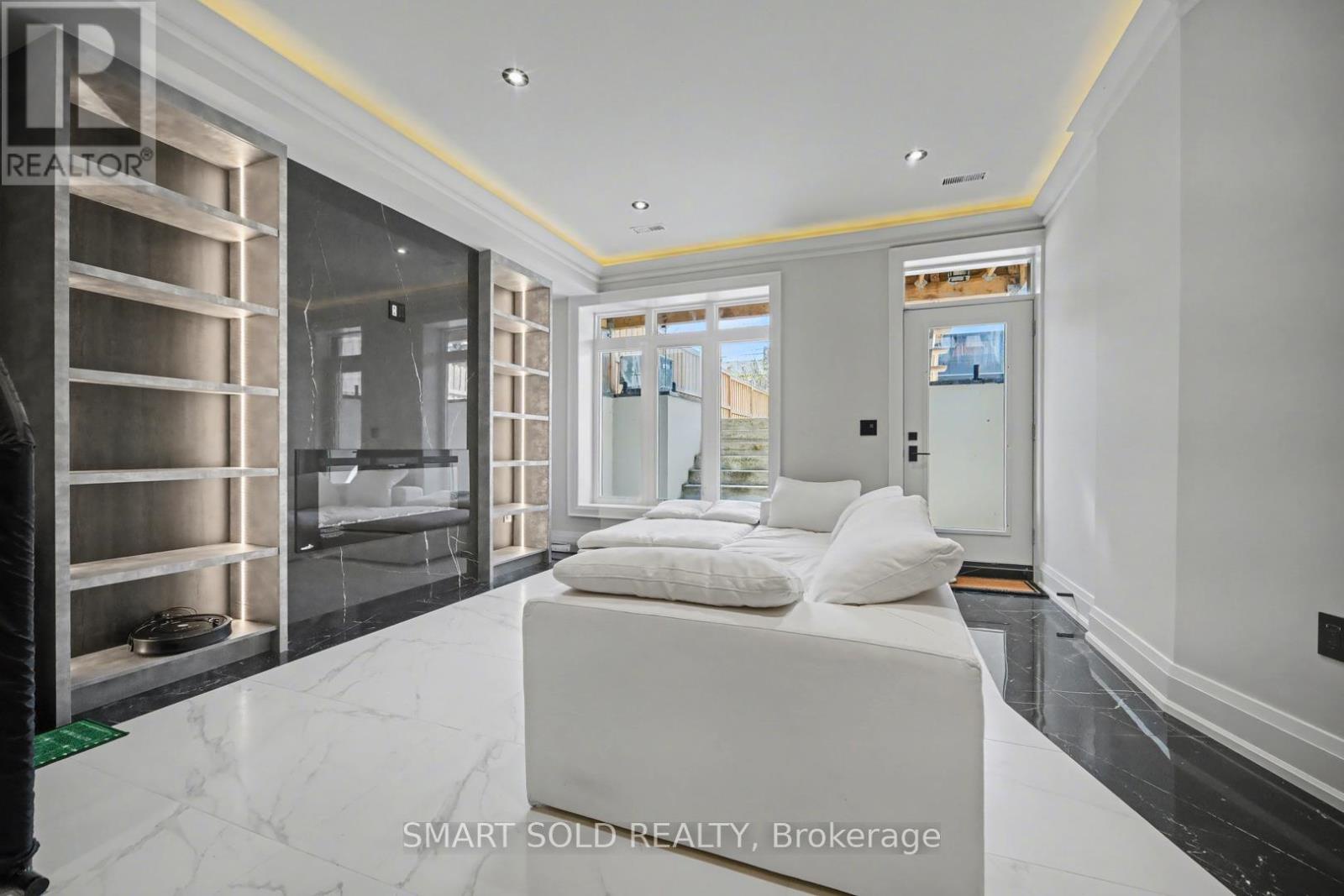 443 Hillsdale Avenue E, Toronto (mount Pleasant East), Ontario