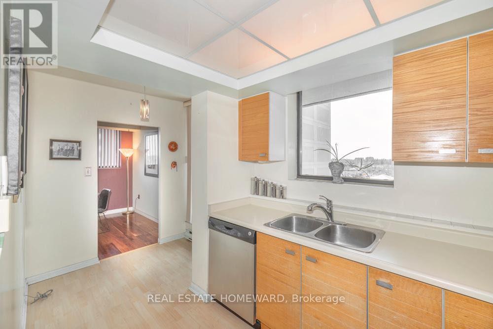 908 - 757 Victoria Park Avenue, Toronto (oakridge), Ontario