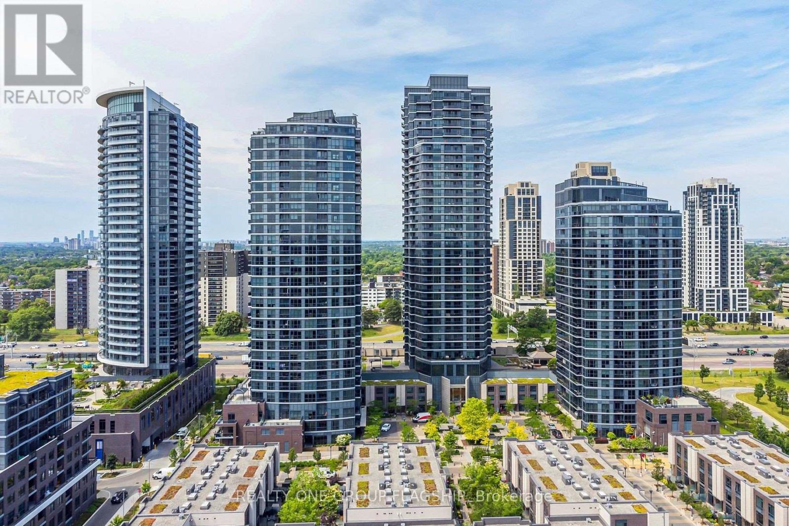 2405 - 9 Valhalla Inn Road, Toronto (islington-city Centre West), Ontario