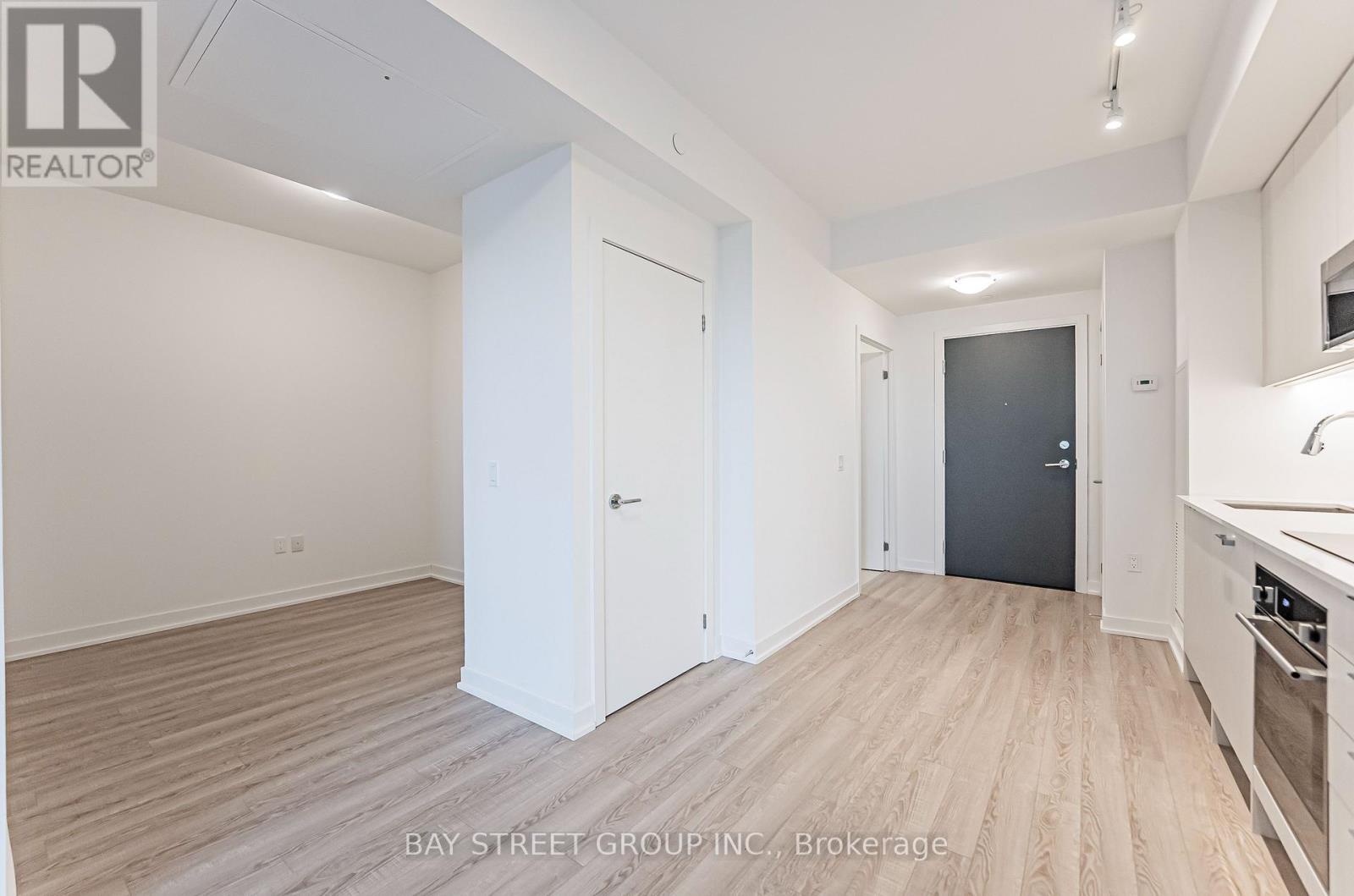 526 - 250 Lawrence Avenue W, Toronto (lawrence Park North), Ontario