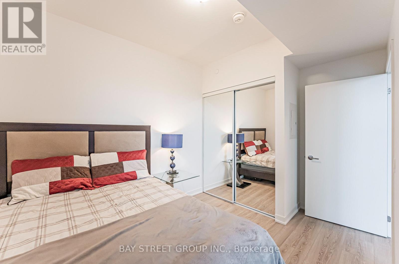 526 - 250 Lawrence Avenue W, Toronto (lawrence Park North), Ontario