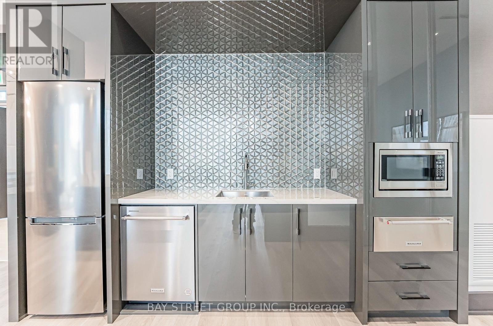 526 - 250 Lawrence Avenue W, Toronto (lawrence Park North), Ontario