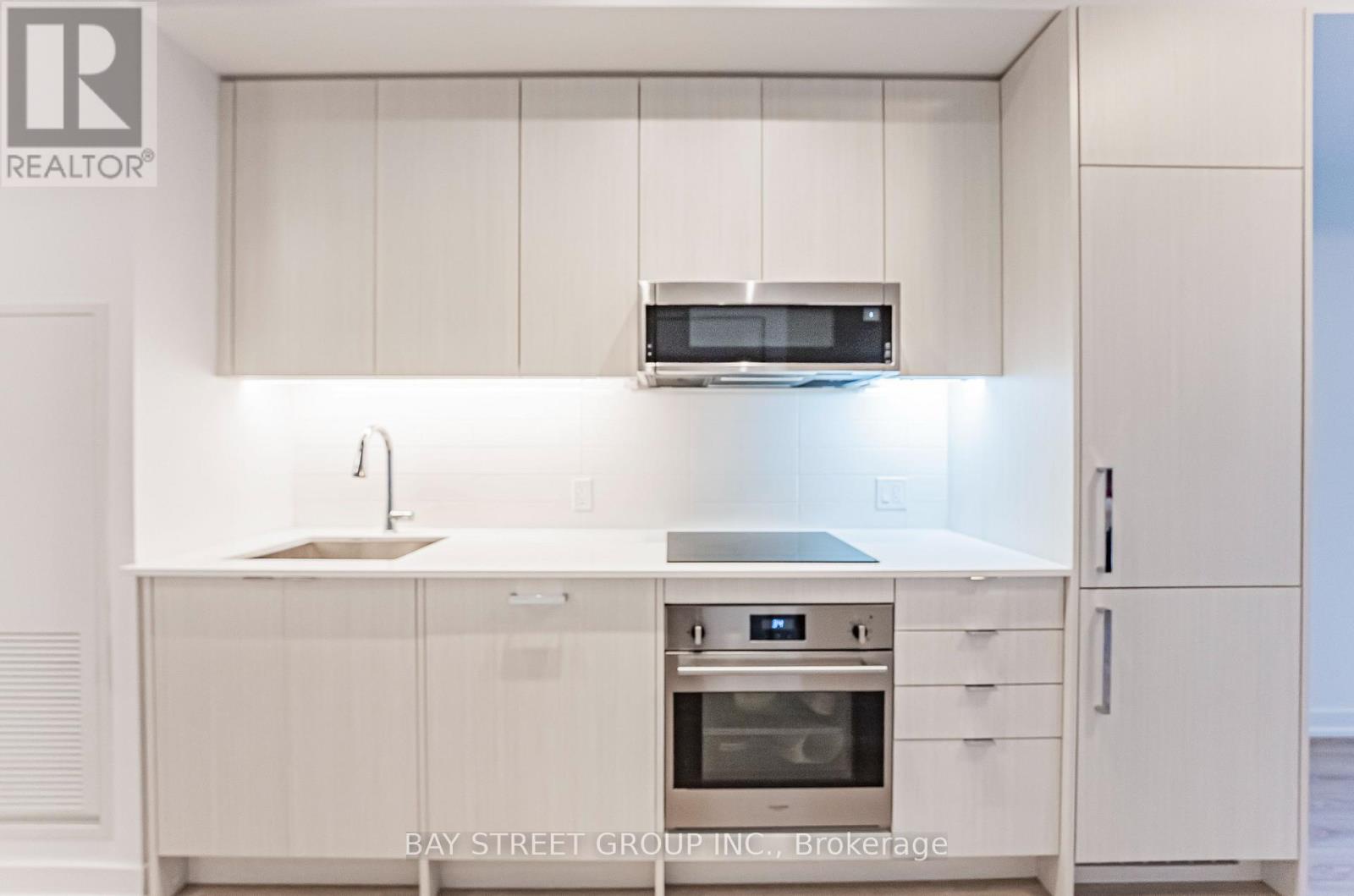 526 - 250 Lawrence Avenue W, Toronto (lawrence Park North), Ontario