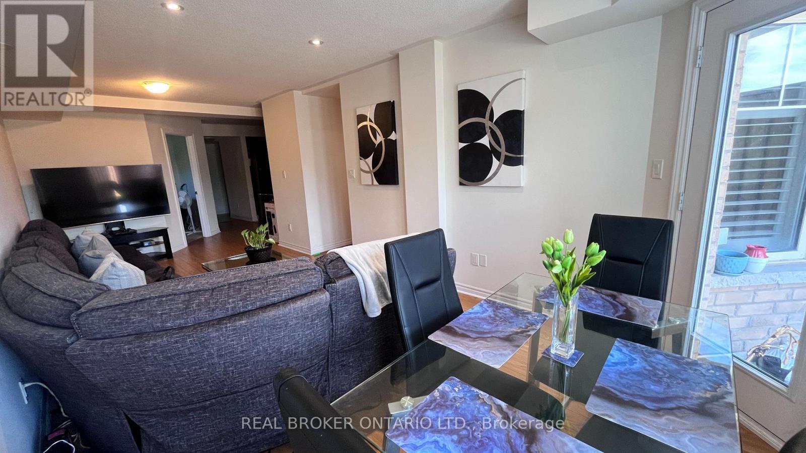 29 - 13 Eaton Park Lane, Toronto (l'amoreaux), Ontario