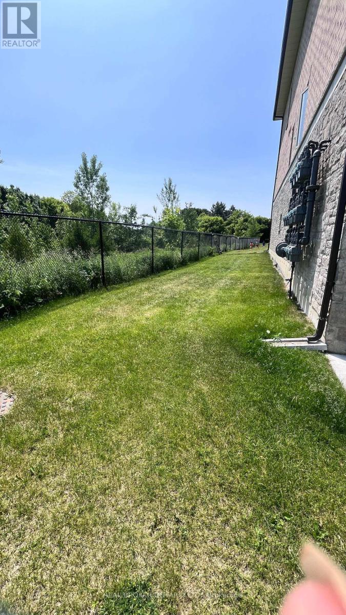 29 - 13 Eaton Park Lane, Toronto (l'amoreaux), Ontario