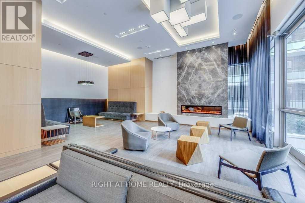 308 - 101 Erskine Avenue, Toronto (mount Pleasant West), Ontario