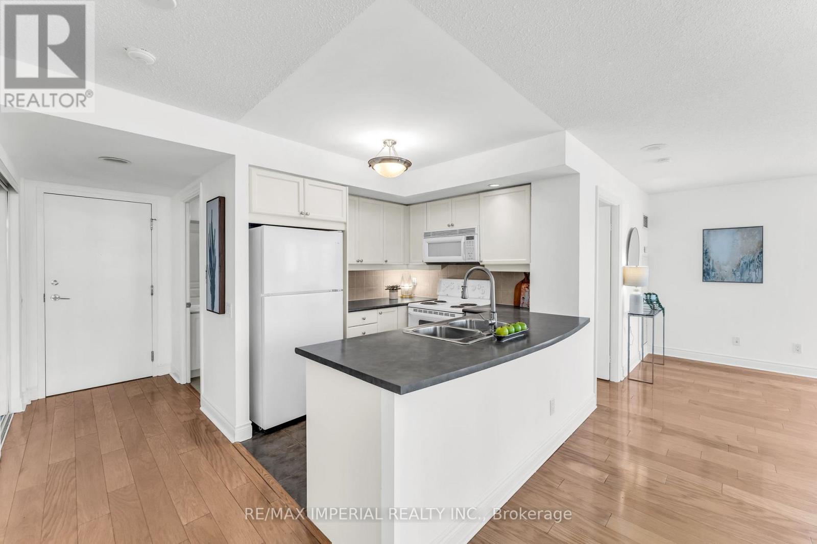 1206 - 5 Northtown Way, Toronto (willowdale East), Ontario