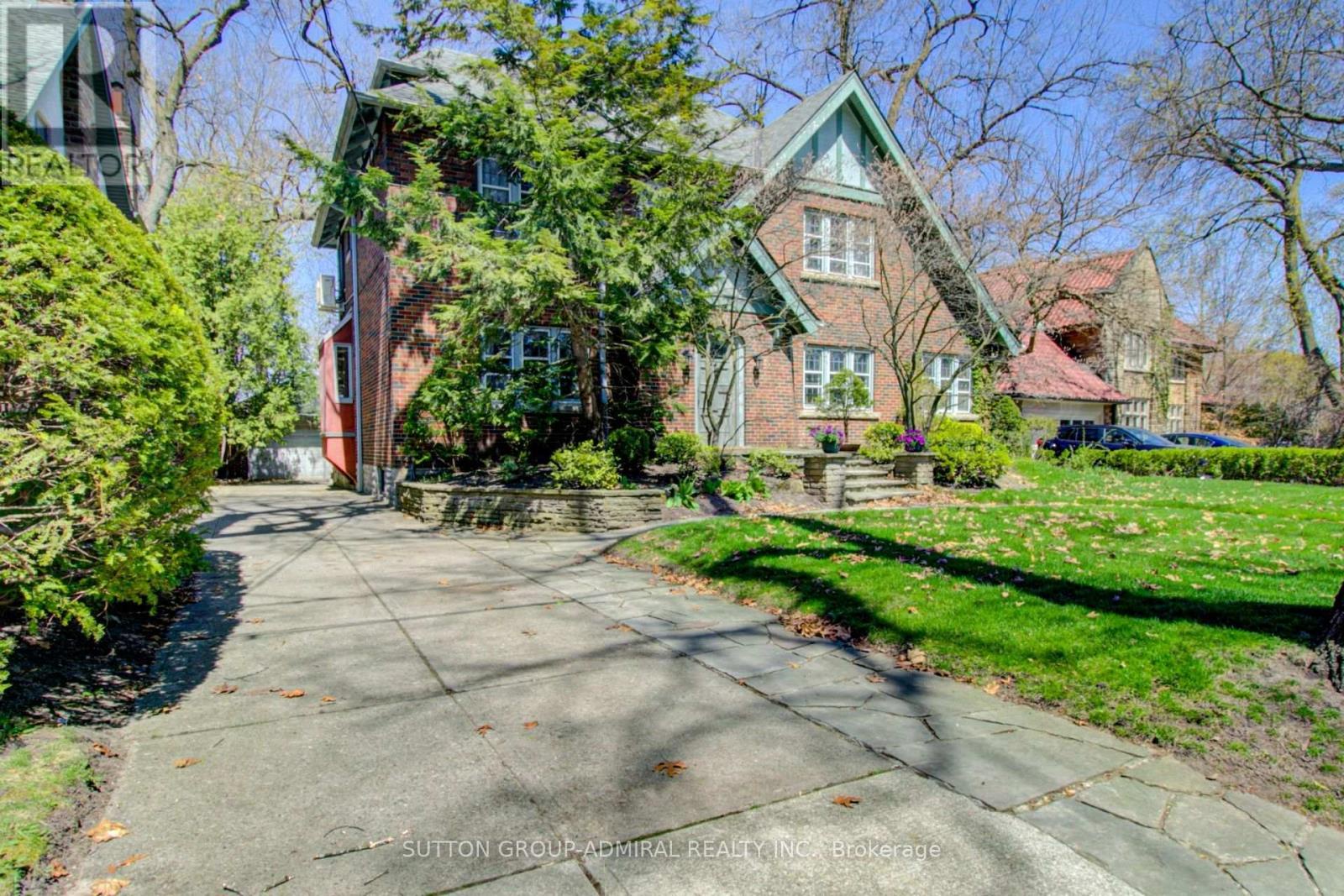 72 Baby Point Road, Toronto (lambton Baby Point), Ontario